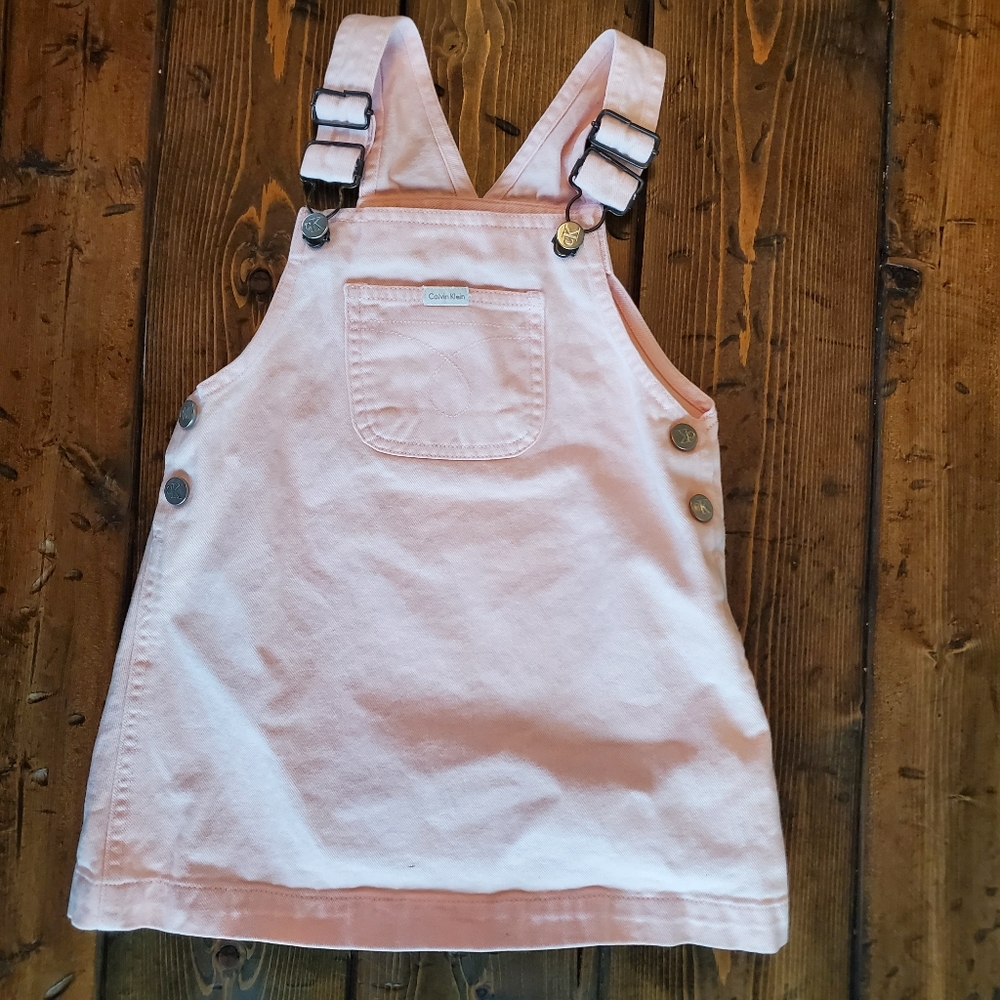 Vintage Y2k Calvin Klein peach jumper dress, sz small